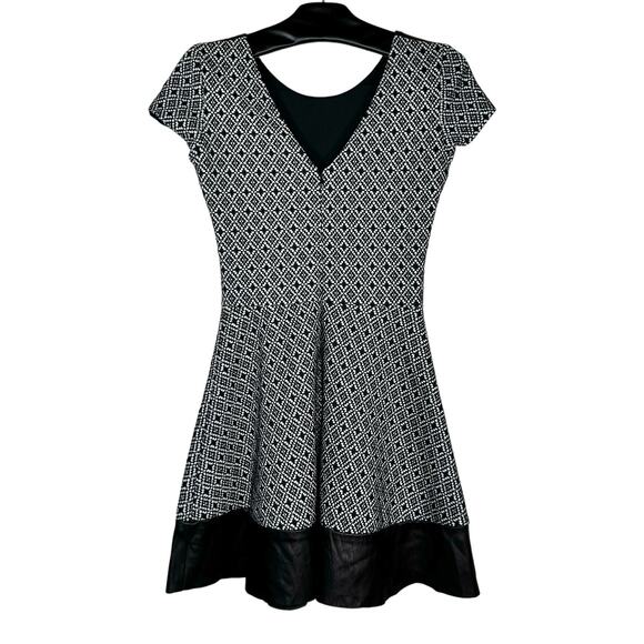 Parker Jacquard Leather Trim Nolan Fit & Flare Dress Small NWT - Picture 4 of 13